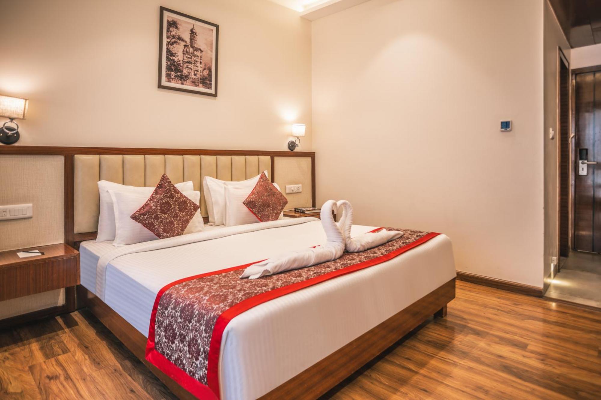 Amritara Sadka Amritsar Hotel Ngoại thất bức ảnh