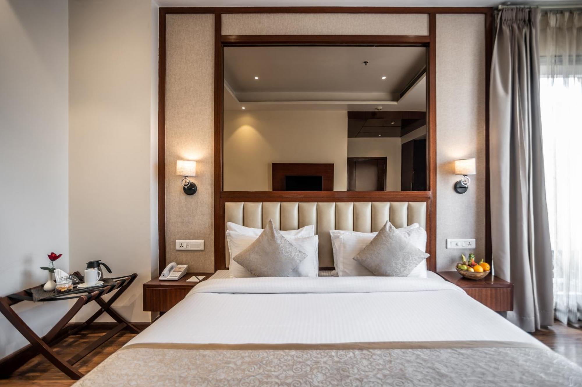 Amritara Sadka Amritsar Hotel Ngoại thất bức ảnh
